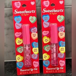 Sweethearts Cherry Flavored Lip Oil x2

NEW